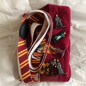 Gryffindor/Harry Potter 2 piece bundle